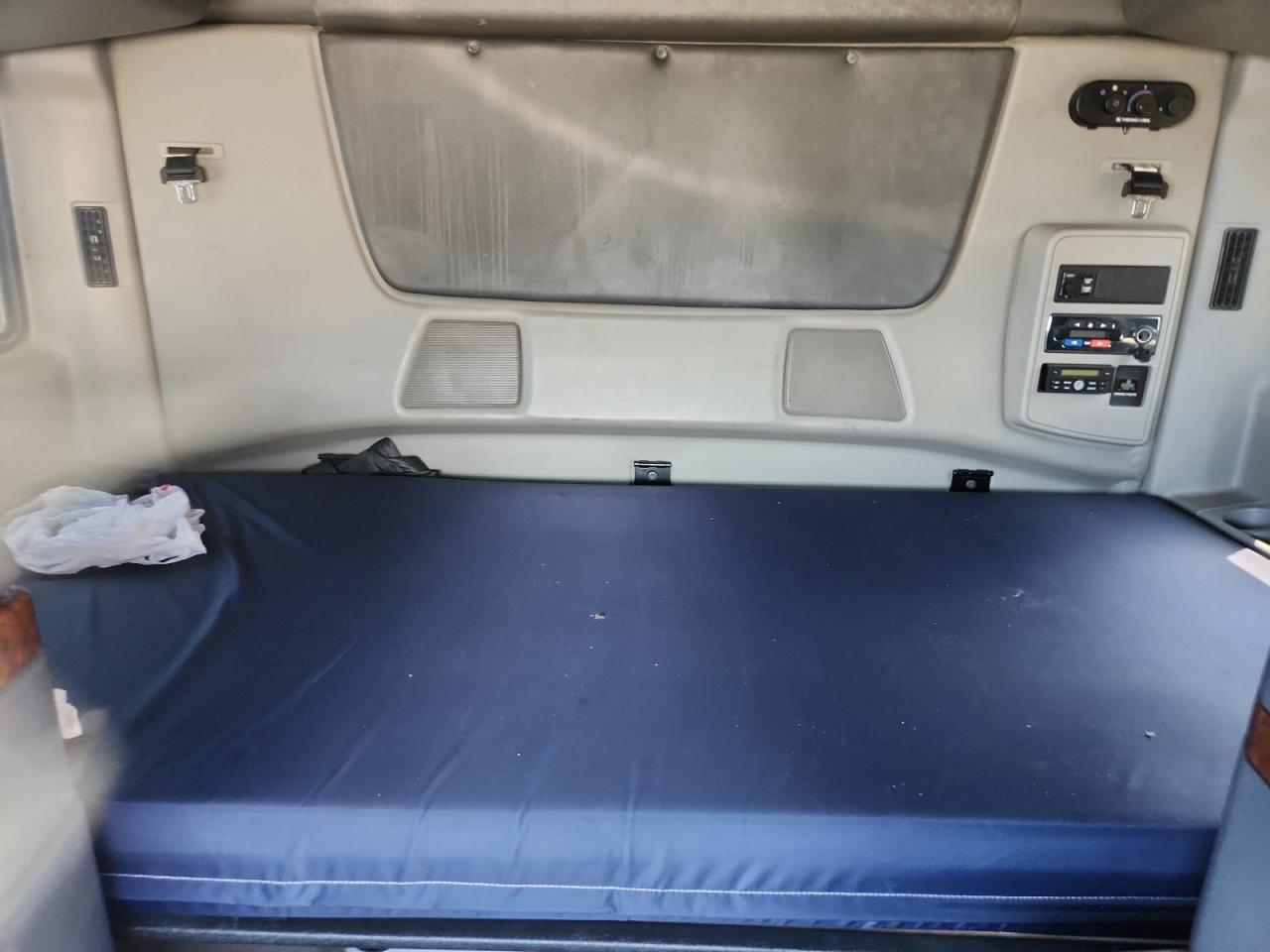 2018 International Lt625 Semi Truck VIN: 3HSDZAPR2JN334225 Lot: 69019345