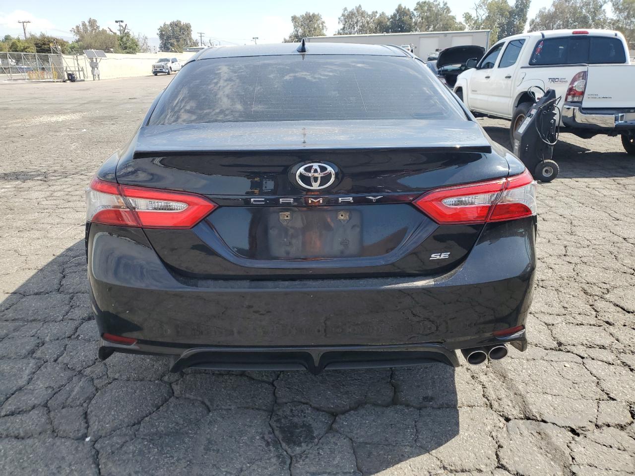 2019 Toyota Camry L VIN: 4T1B11HK3KU166036 Lot: 83827125