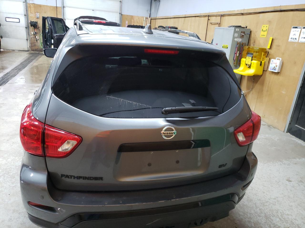 2020 Nissan Pathfinder Sv VIN: 5N1DR2BN8LC634070 Lot: 81379395