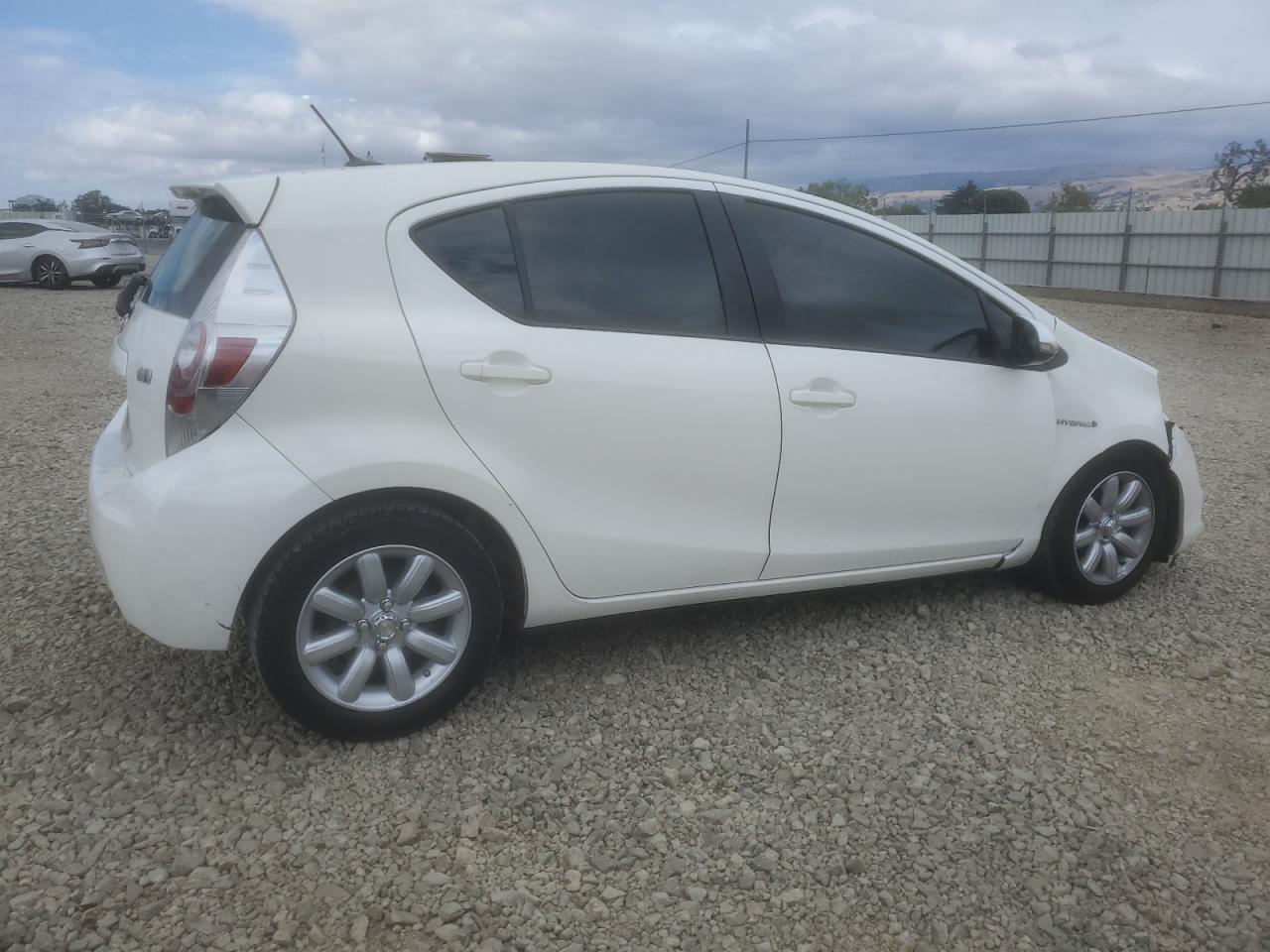 2012 Toyota Prius C white null hybrid JTDKDTB34C1030266 photo #4