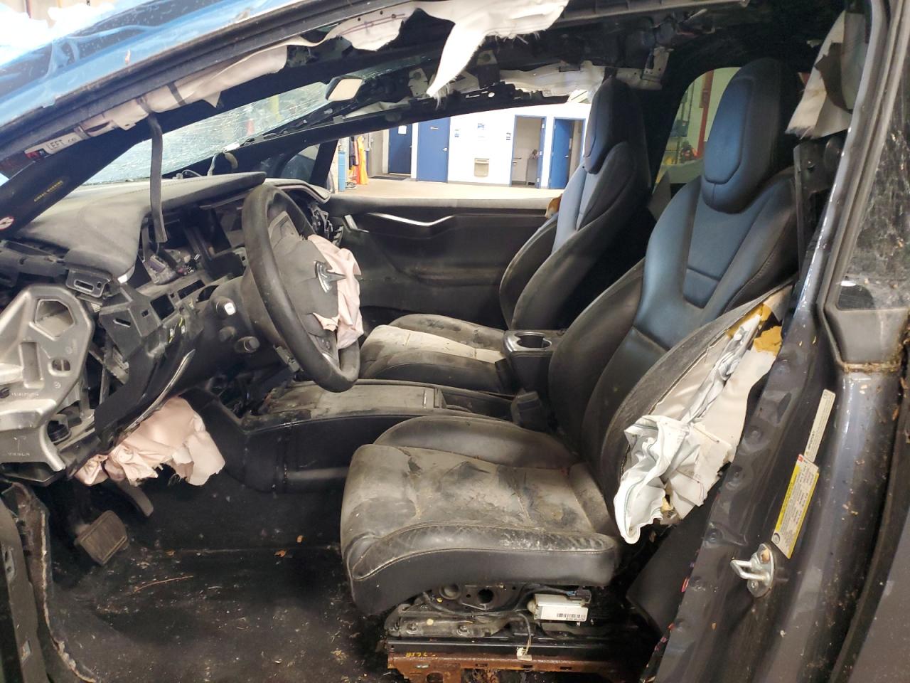 2016 Tesla Model X VIN: 5YJXCAE28GF005447 Lot: 71860275