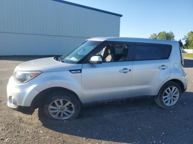  KIA SOUL 2017 Silver