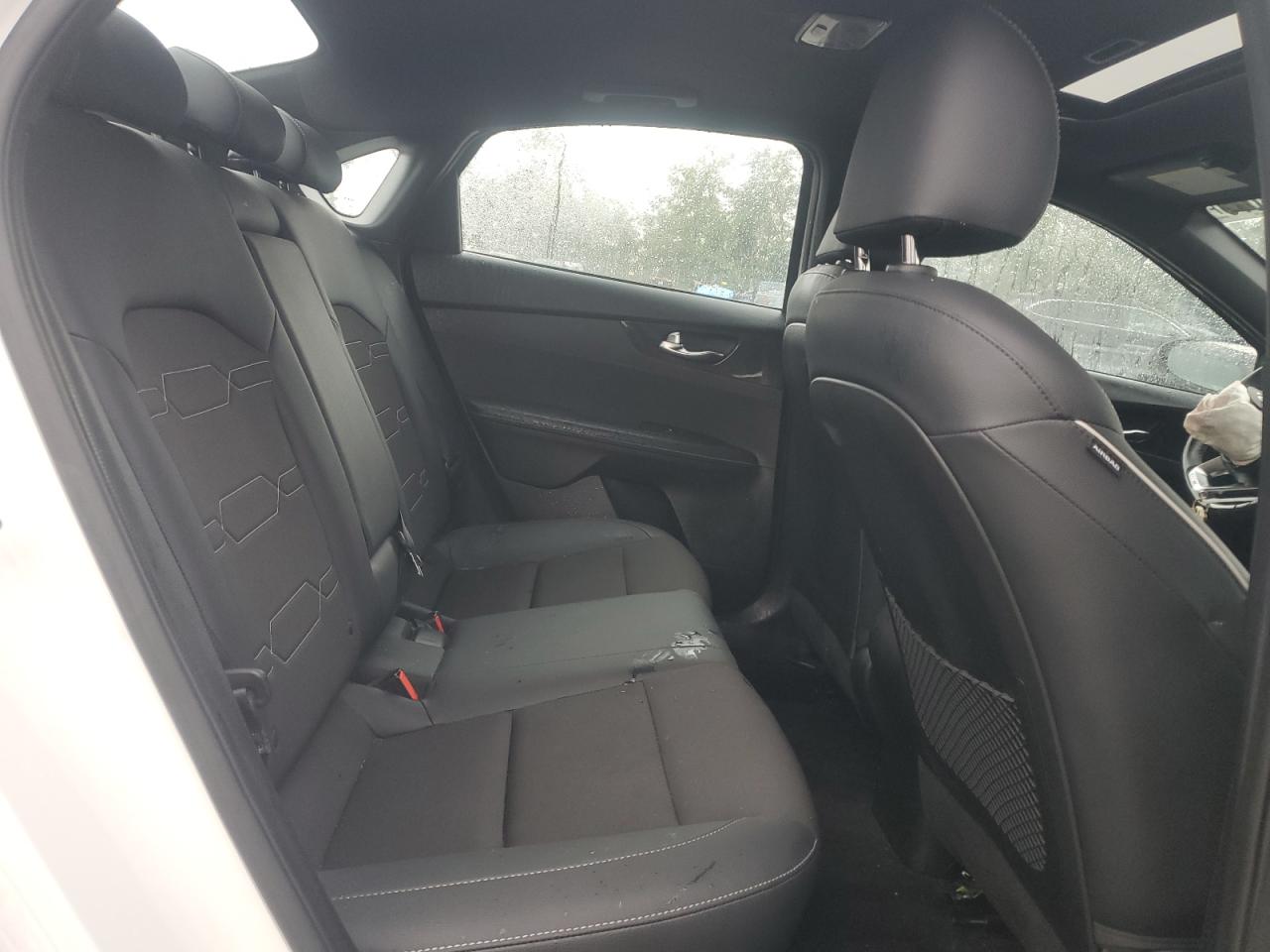 2022 Kia Forte Gt Line VIN: 3KPF54AD1NE485588 Lot: 83854075