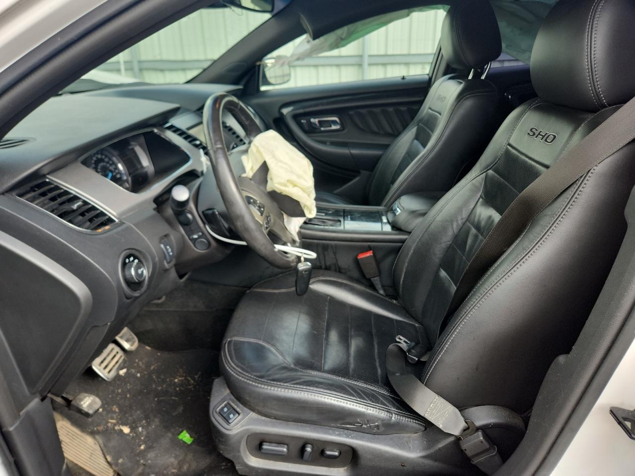 2015 Ford Taurus Sho VIN: 1FAHP2KT4FG186682 Lot: 70457895