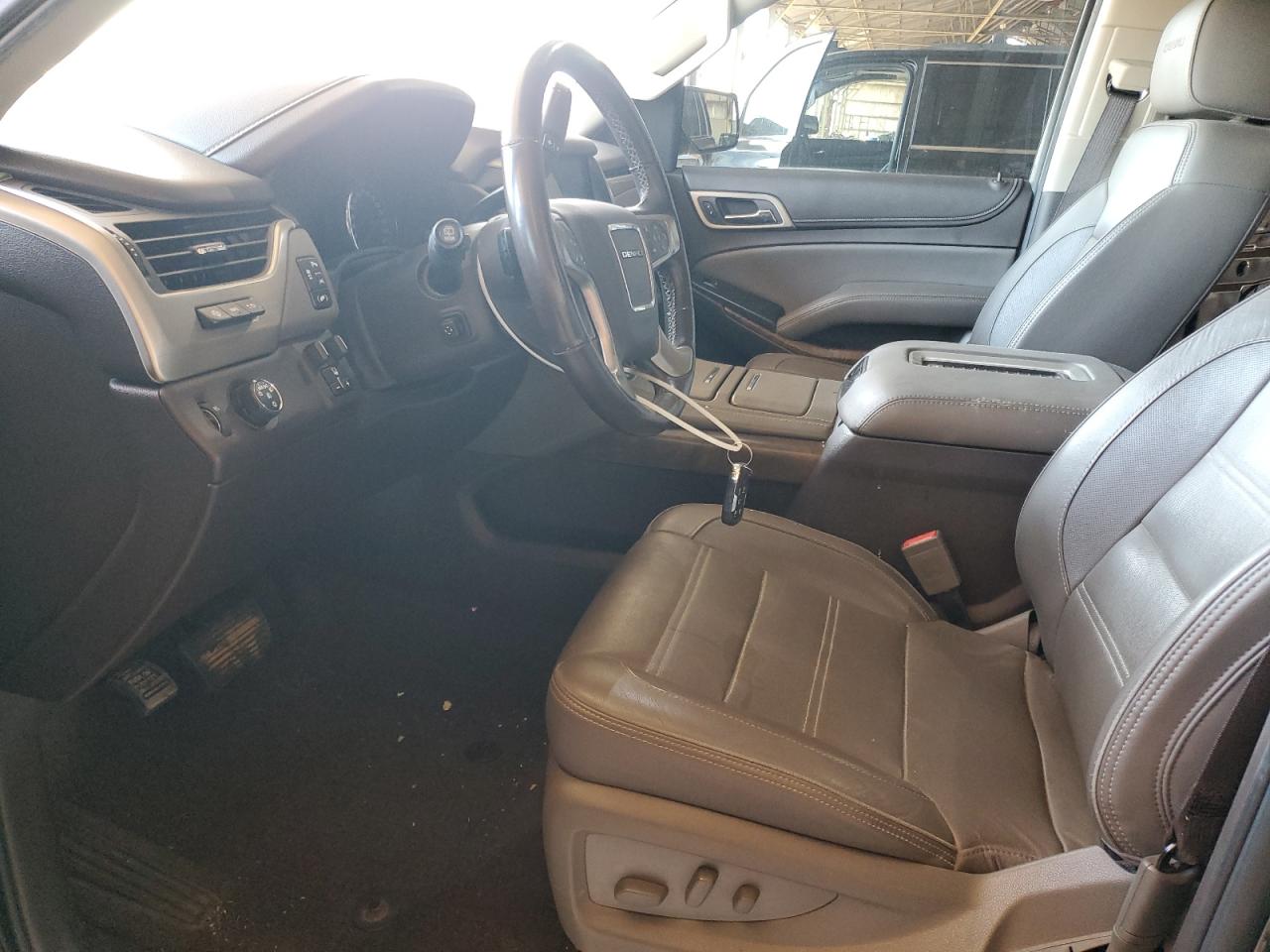 2018 GMC Yukon Denali VIN: 1GKS1CKJ6JR302813 Lot: 81816415