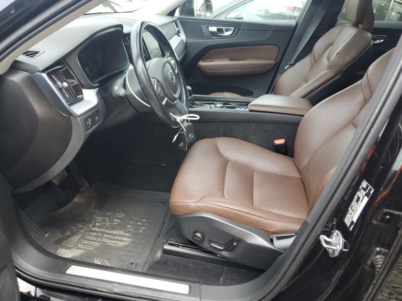 2020 Volvo Xc60 T5 Momentum VIN: YV4102RK7L1549968 Lot: 82041745
