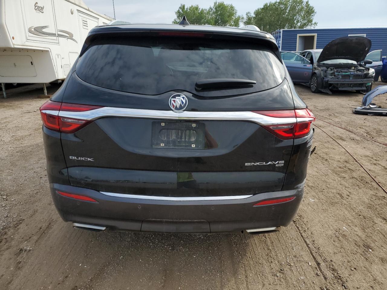 2018 Buick Enclave Essence VIN: 5GAEVAKW8JJ267270 Lot: 71913835