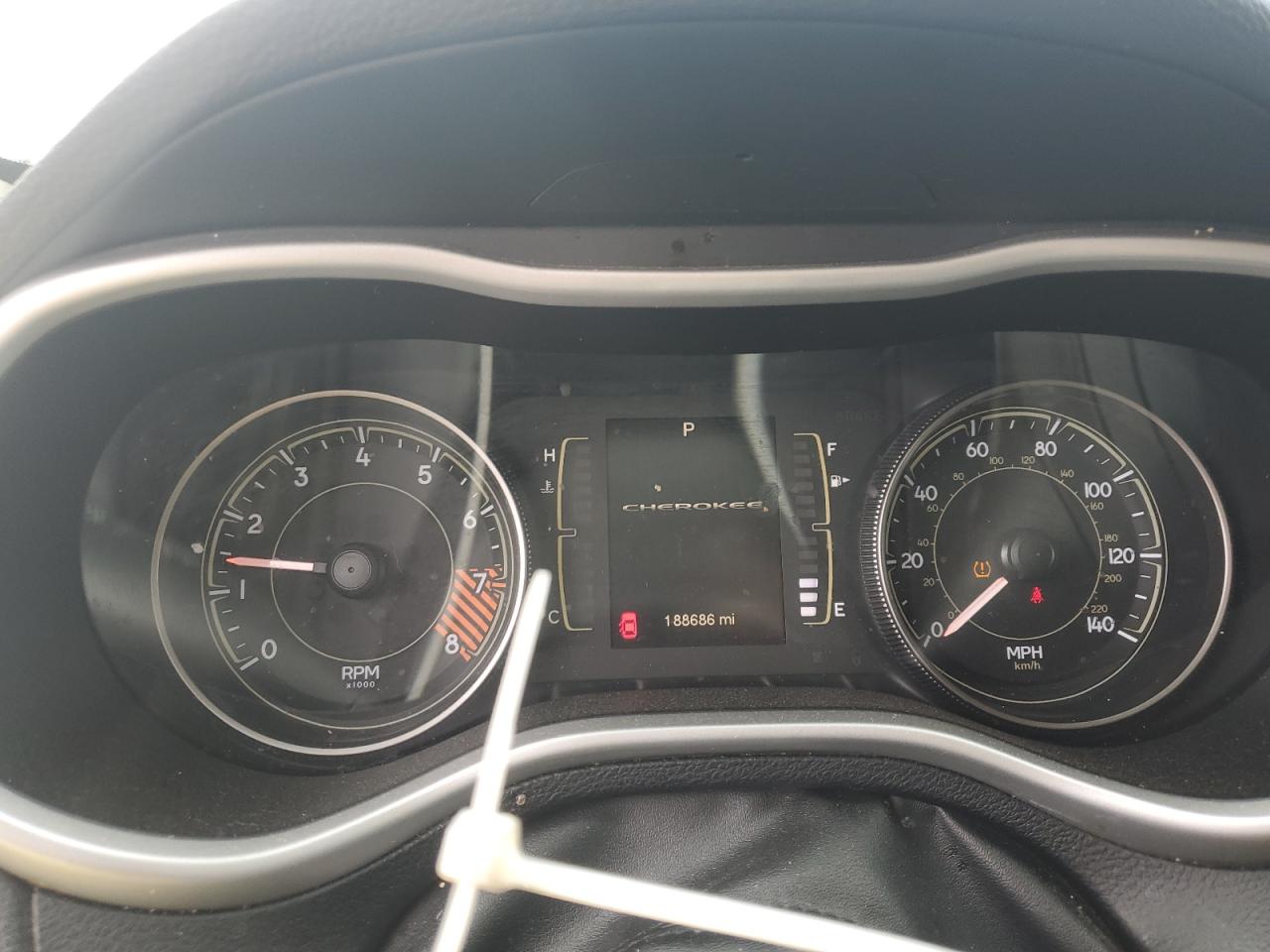 2014 Jeep Cherokee Latitude Fw VIN: 1C4PJLCS0EW102817 Lot: 82032415