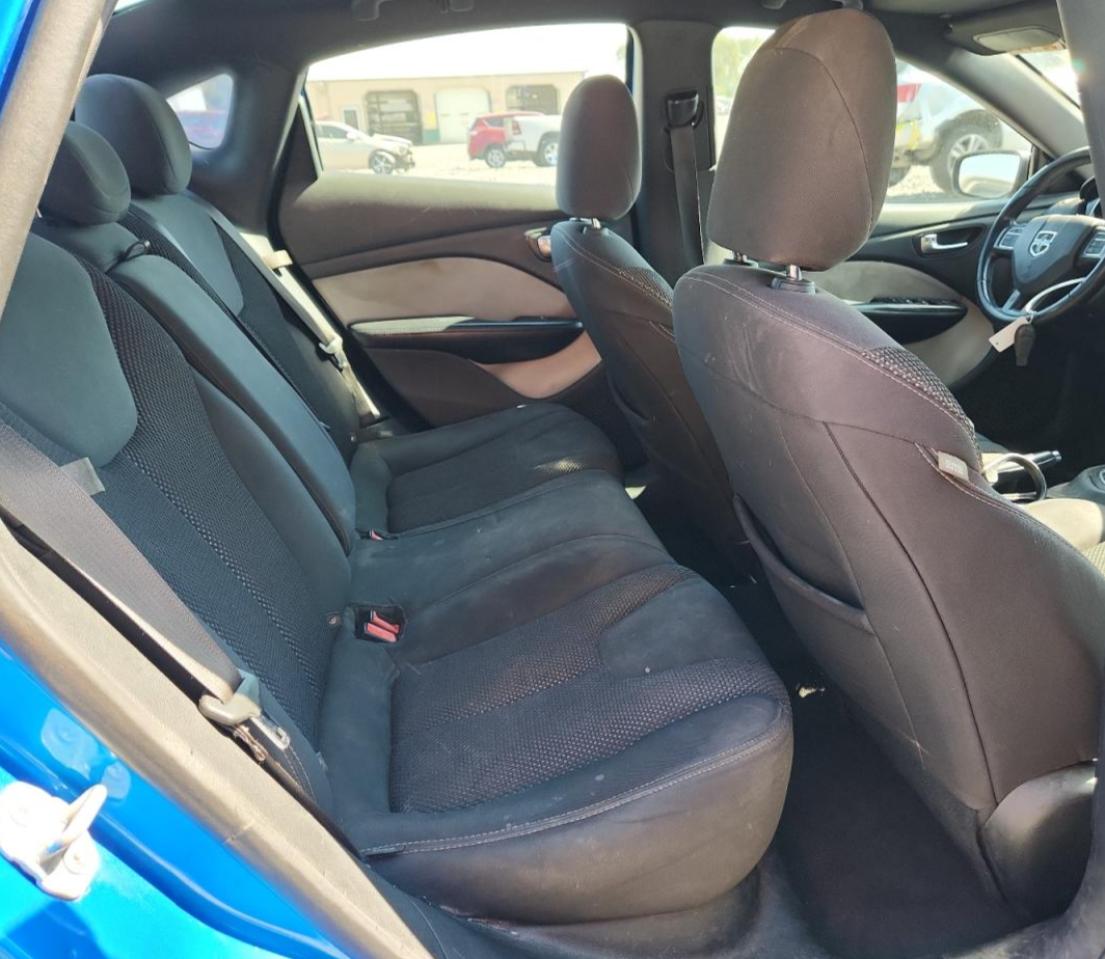 2015 Dodge Dart Sxt VIN: 1C3CDFBB3FD212853 Lot: 84275225