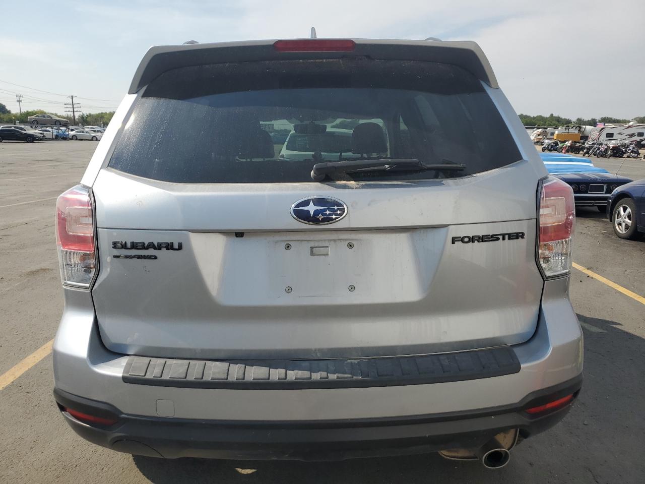 2018 Subaru Forester 2.5I Premium VIN: JF2SJAEC2JH485874 Lot: 71561825