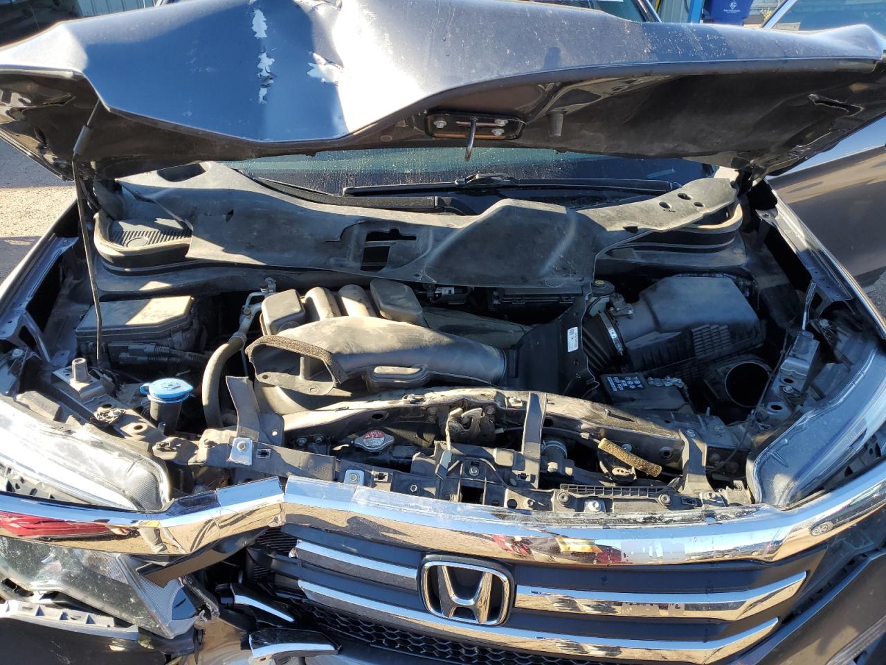 2018 Honda Pilot Lx VIN: 5FNYF6H16JB051636 Lot: 81814735