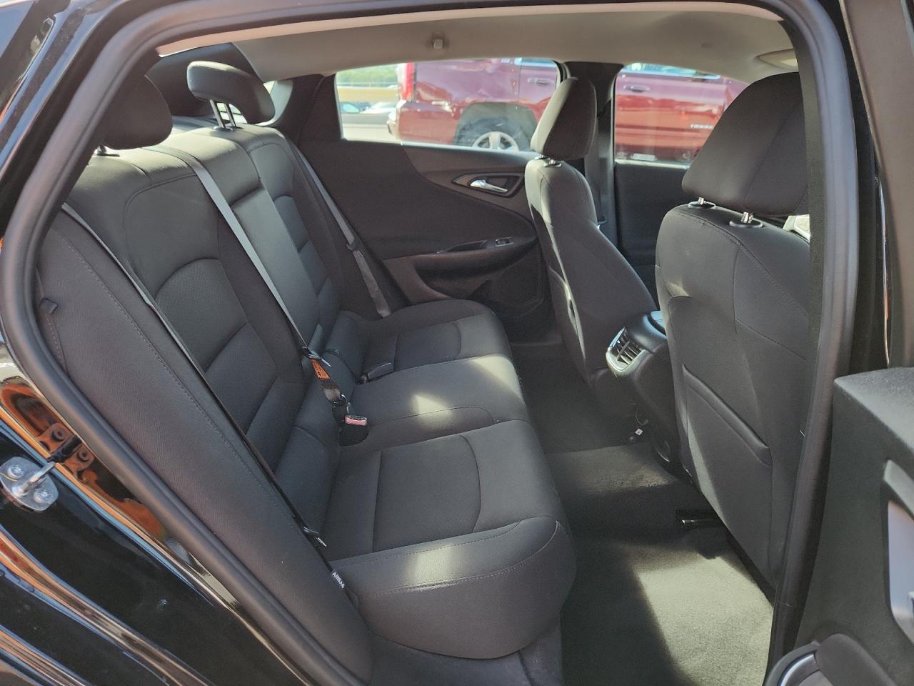 2022 Chevrolet Malibu Lt VIN: 1G1ZD5ST9NF117914 Lot: 80205475