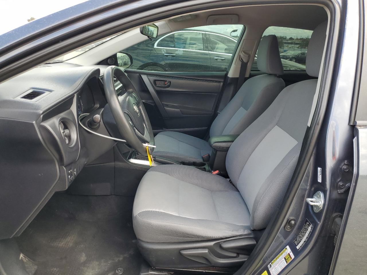 2017 Toyota Corolla L VIN: 5YFBURHE6HP576758 Lot: 81947445