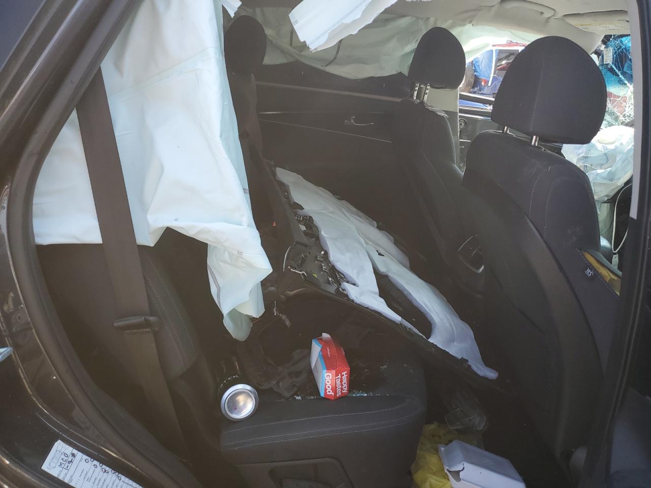 2018 Kia Sorento Lx VIN: 5XYPG4A50JG394266 Lot: 84610365