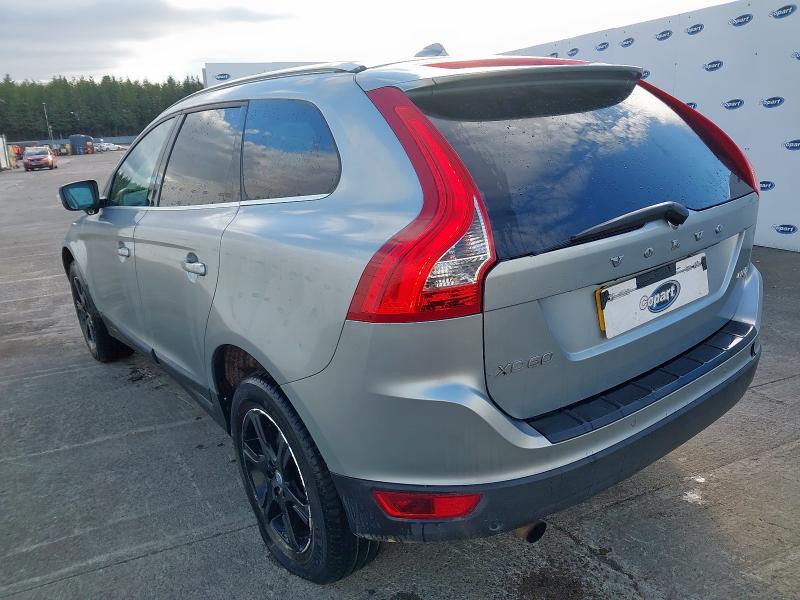 2010 VOLVO XC60 DRIVE SE LUX D3 