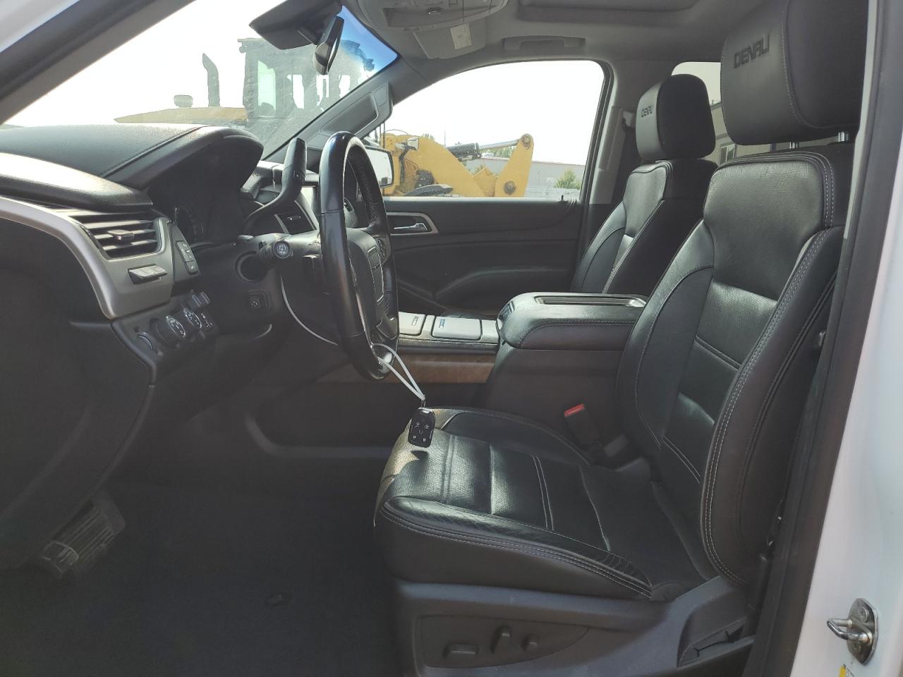 2019 GMC Yukon Xl Denali VIN: 1GKS2HKJ7KR367620 Lot: 71911985