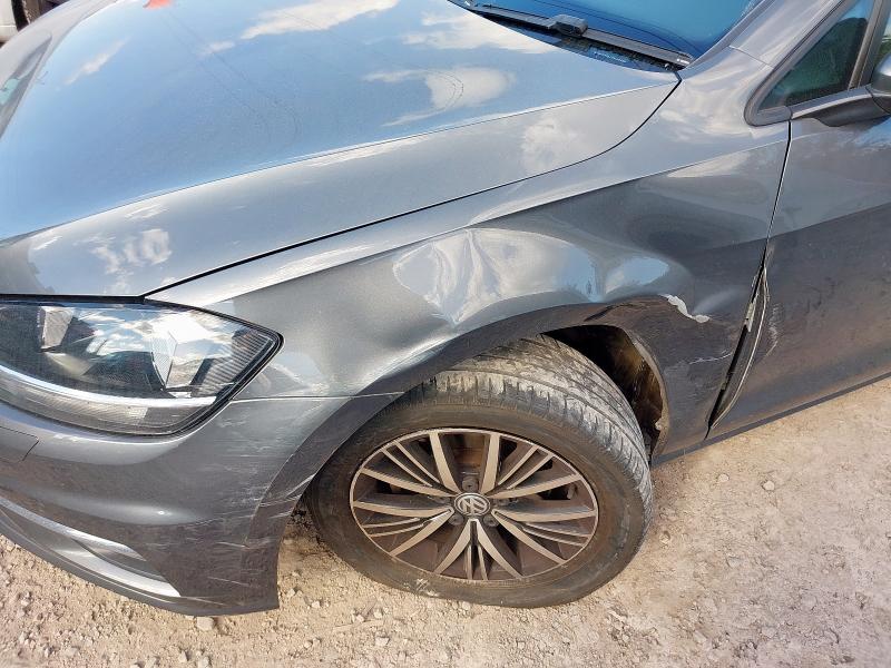 2017 VOLKSWAGEN GOLF SE NAVIGATION TSI BM 