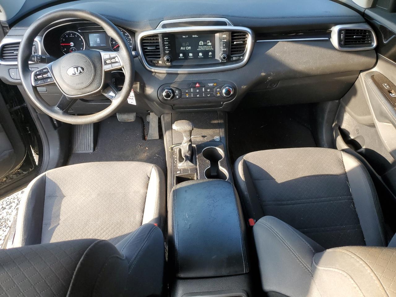 2020 Kia Sorento L VIN: 5XYPG4A37LG659931 Lot: 71433695