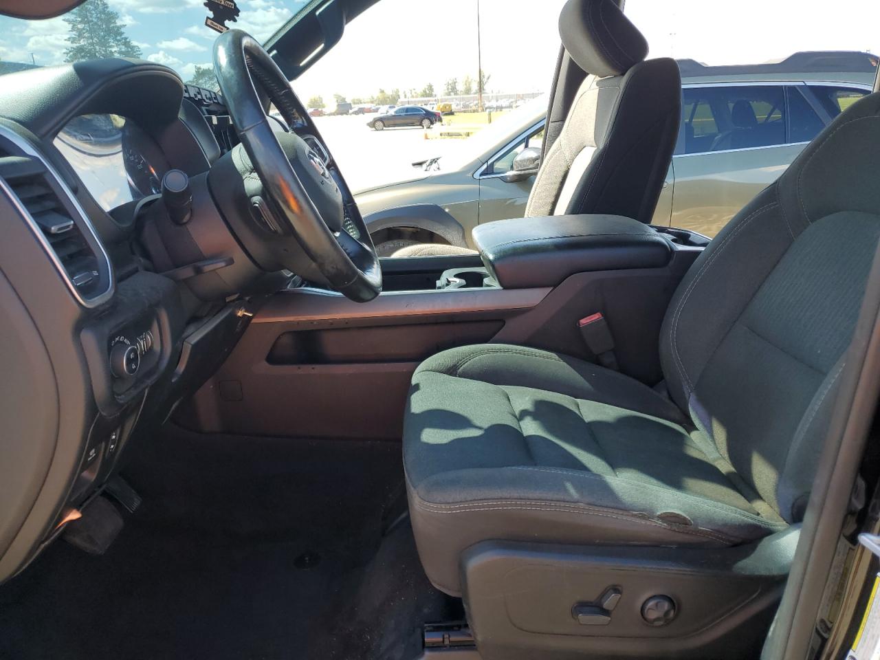 2019 Ram 1500 Big Horn/Lone Star VIN: 1C6SRFFT4KN877624 Lot: 83979145