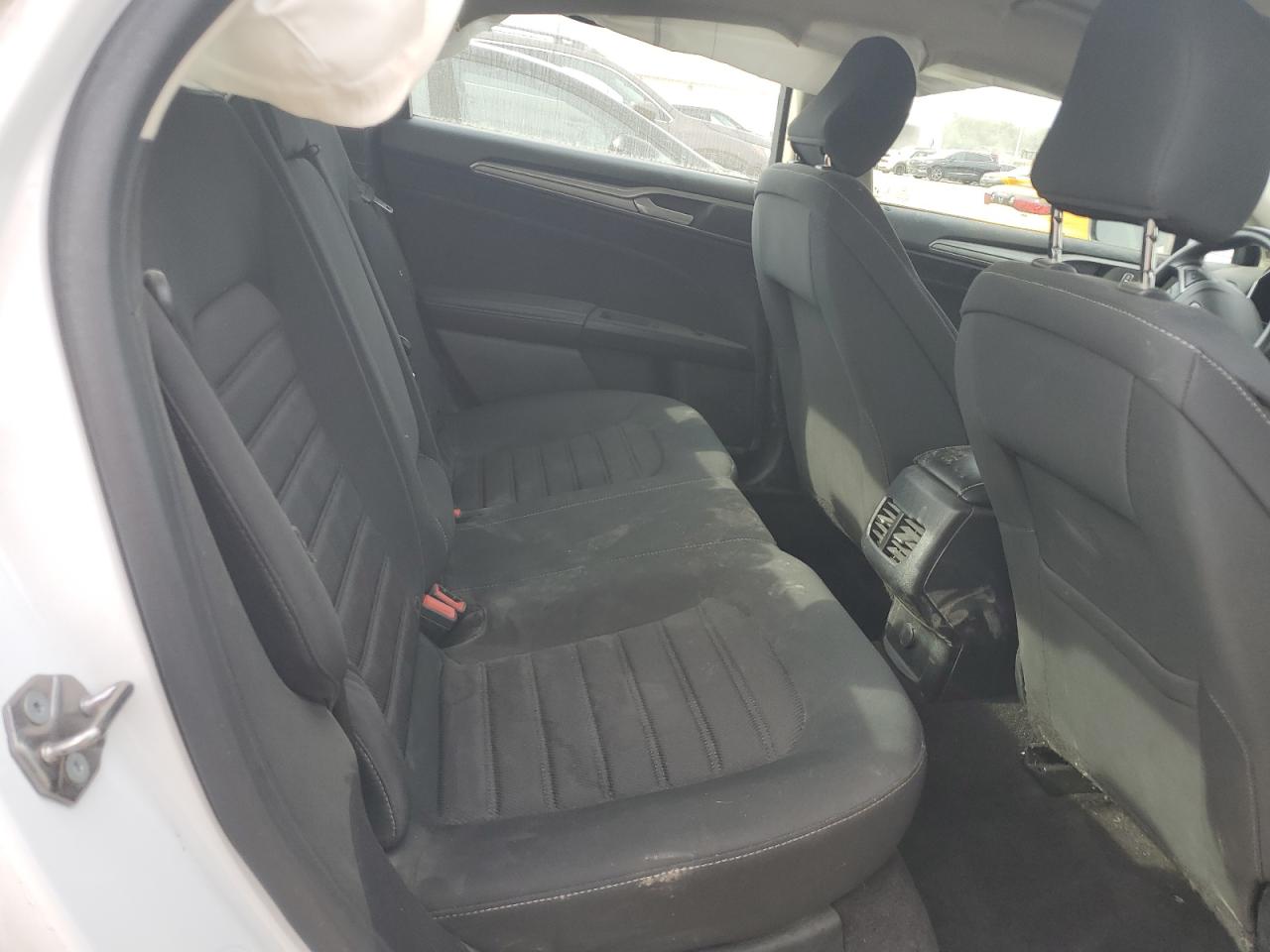 2020 Ford Fusion Se VIN: 3FA6P0HD0LR135714 Lot: 81918605