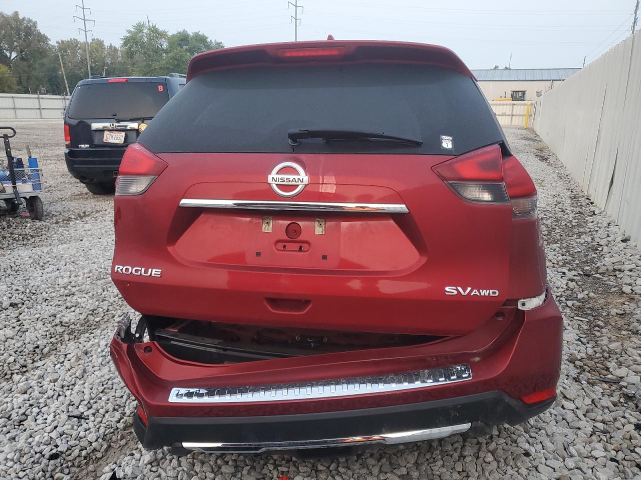 2018 Nissan Rogue S VIN: 5N1AT2MV6JC777887 Lot: 71828665