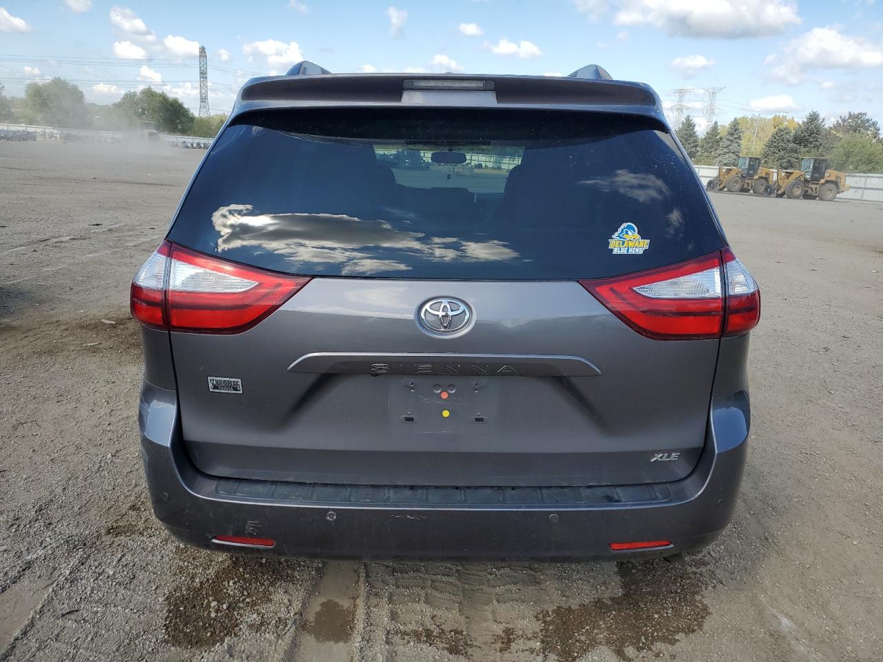 2015 Toyota Sienna Xle VIN: 5TDYK3DC6FS534791 Lot: 84202225