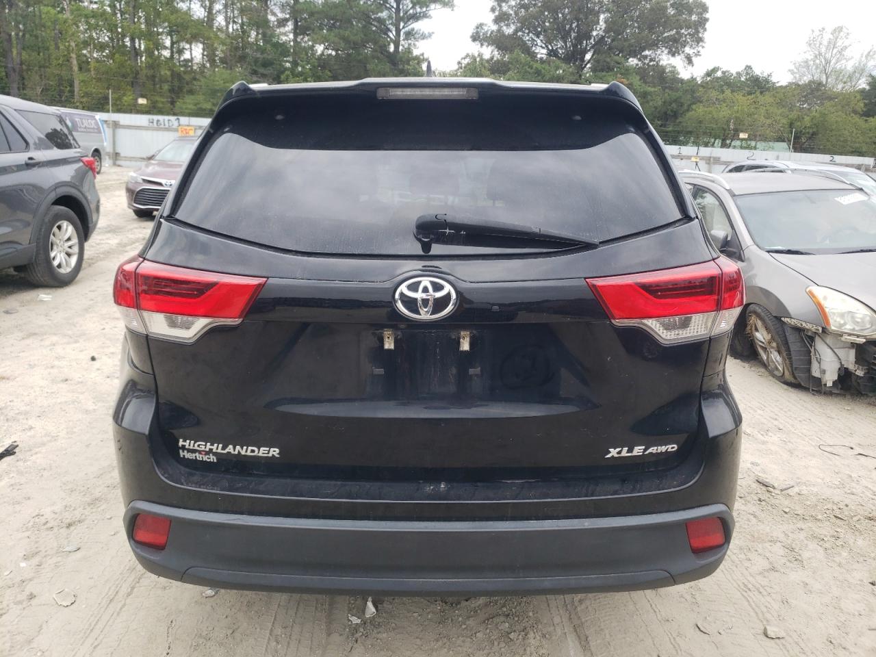 2019 Toyota Highlander Se VIN: 5TDJZRFH6KS622002 Lot: 82055315