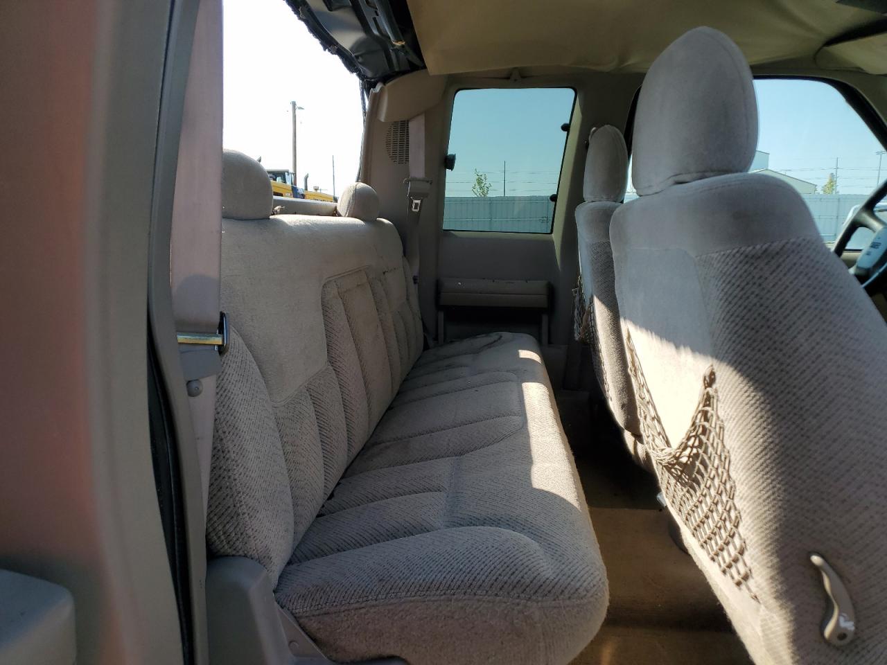 1998 GMC Sierra K1500 VIN: 2GTEK19R6W1553174 Lot: 71101985