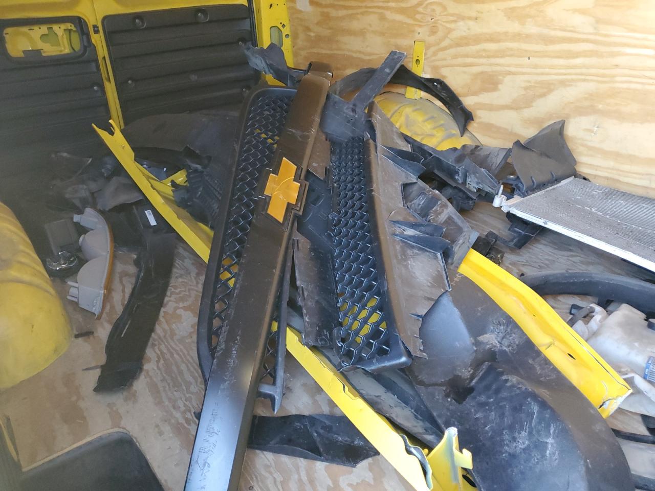 2020 Chevrolet Express G2500 VIN: 1GCWGAFP8L1158276 Lot: 71567775