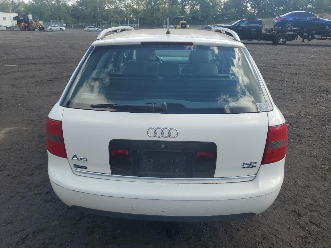 1999 Audi A6 Avant Quattro VIN: WAUDA24B8XN028533 Lot: 83839345