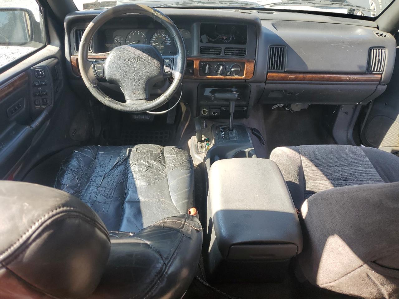 1996 Jeep Grand Cherokee Laredo VIN: 1J4GZ58S5TC207035 Lot: 71273115