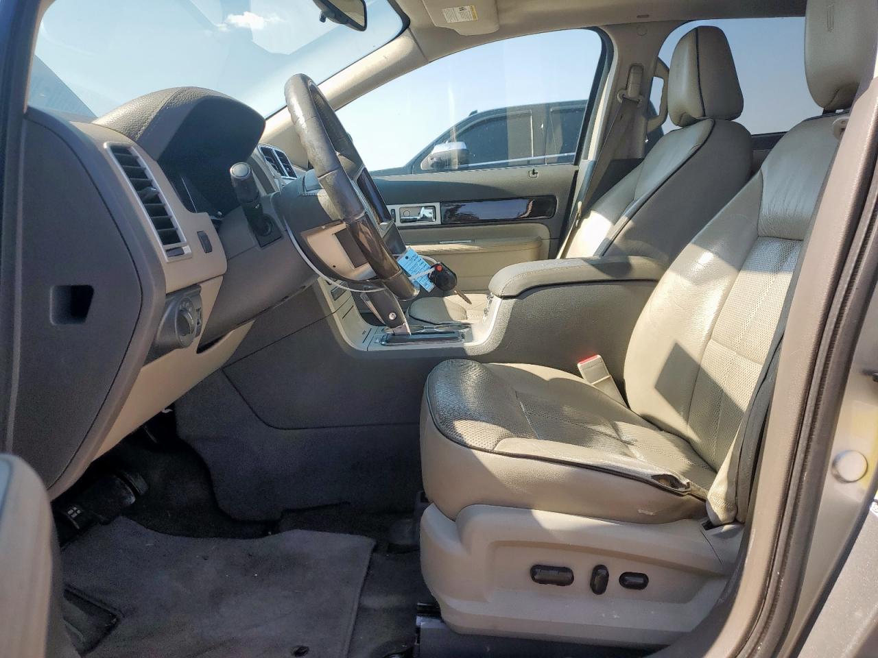 2008 Lincoln Mkx VIN: 2LMDU68C68BJ10729 Lot: 80353575