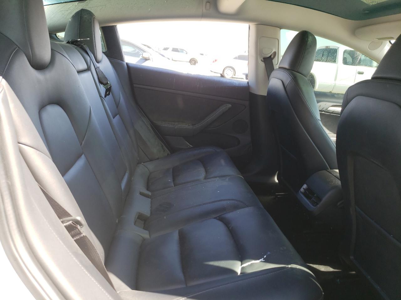 2023 Tesla Model 3 VIN: 5YJ3E1EC5PF588819 Lot: 81718925