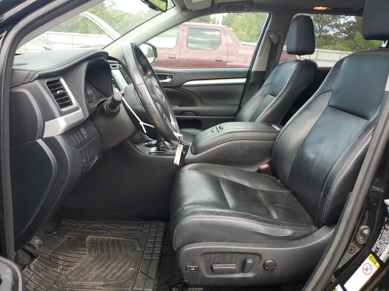 2014 Toyota Highlander Xle VIN: 5TDJKRFH5ES006686 Lot: 81562365