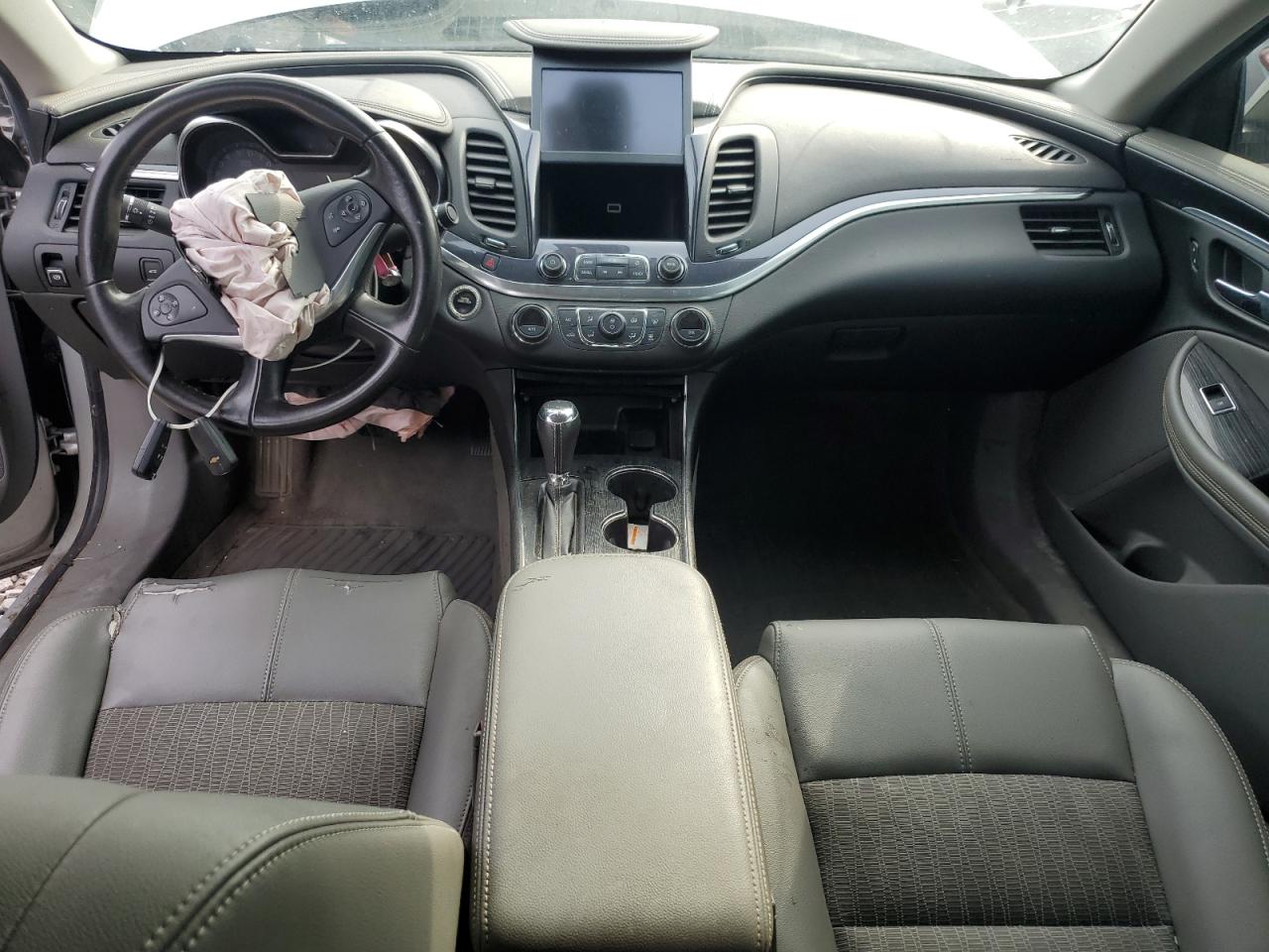 2018 Chevrolet Impala Lt VIN: 1G1105SA9JU140512 Lot: 70902635