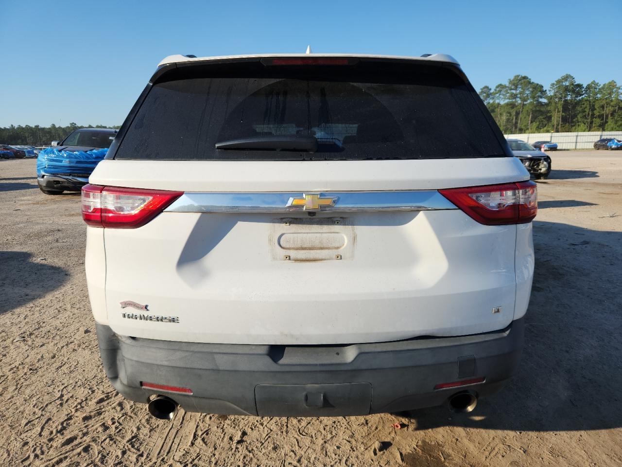 2019 Chevrolet Traverse Lt VIN: 1GNERGKW3KJ201773 Lot: 71526995
