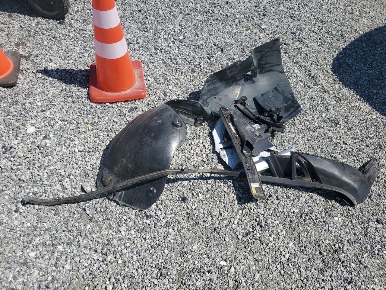 2020 Kia Sorento L VIN: 5XYPG4A30LG645756 Lot: 81274695