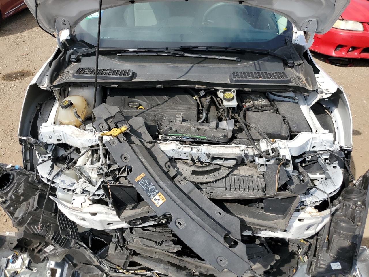 2018 Ford Escape Se VIN: 1FMCU9GDXJUA50067 Lot: 82125525