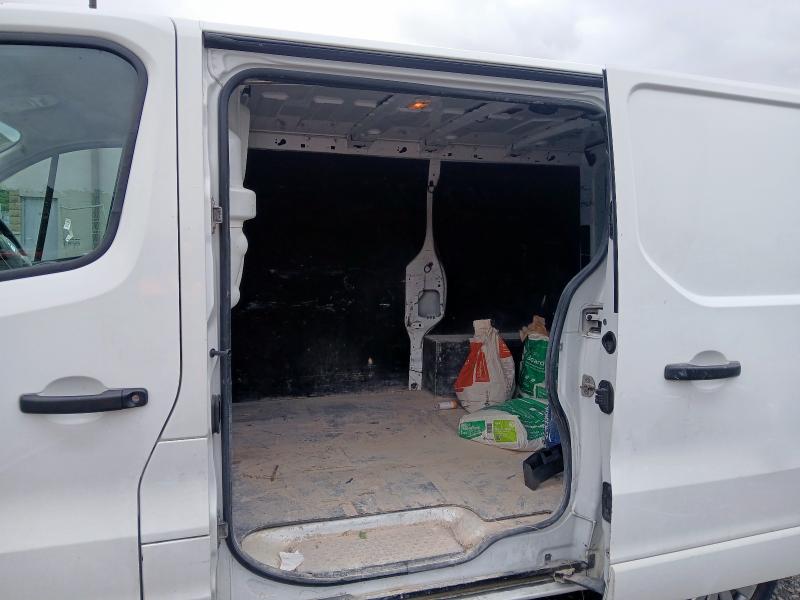2016 VAUXHALL VIVARO SPORTIVE