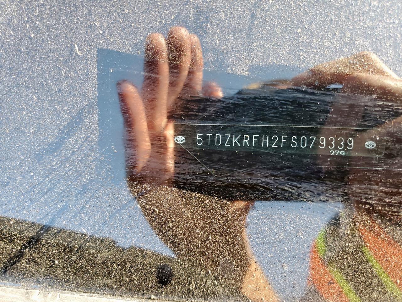 2015 Toyota Highlander Le VIN: 5TDZKRFH2FS079339 Lot: 80948995