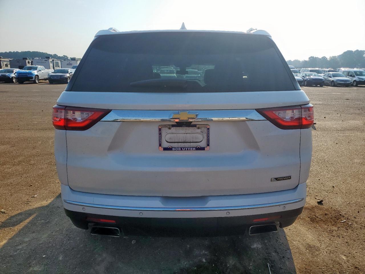 2018 Chevrolet Traverse Premier VIN: 1GNERKKW5JJ271213 Lot: 81551465