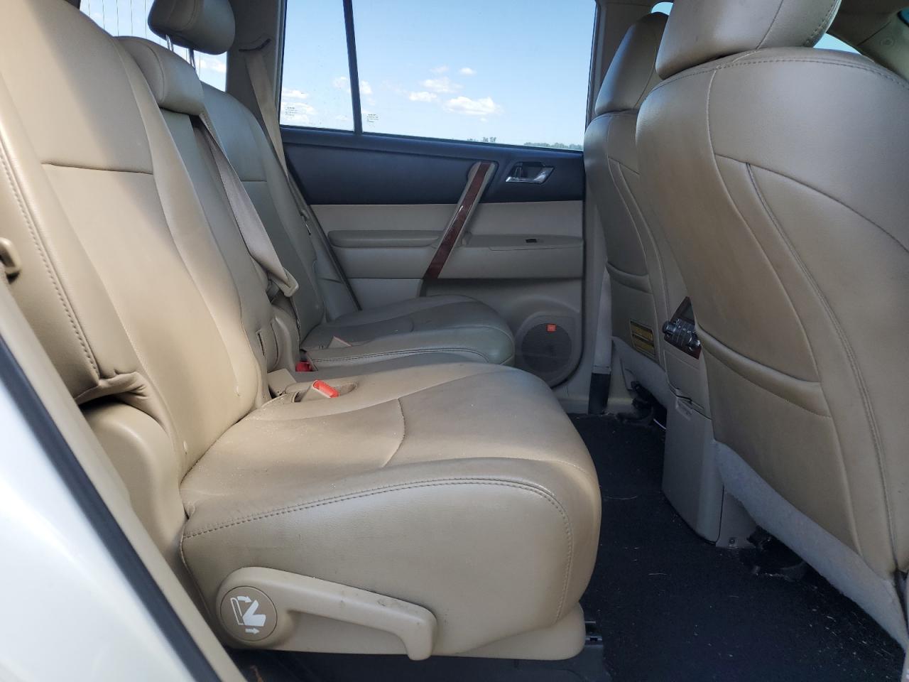 2011 Toyota Highlander Limited VIN: 5TDDK3EH2BS089548 Lot: 84468435