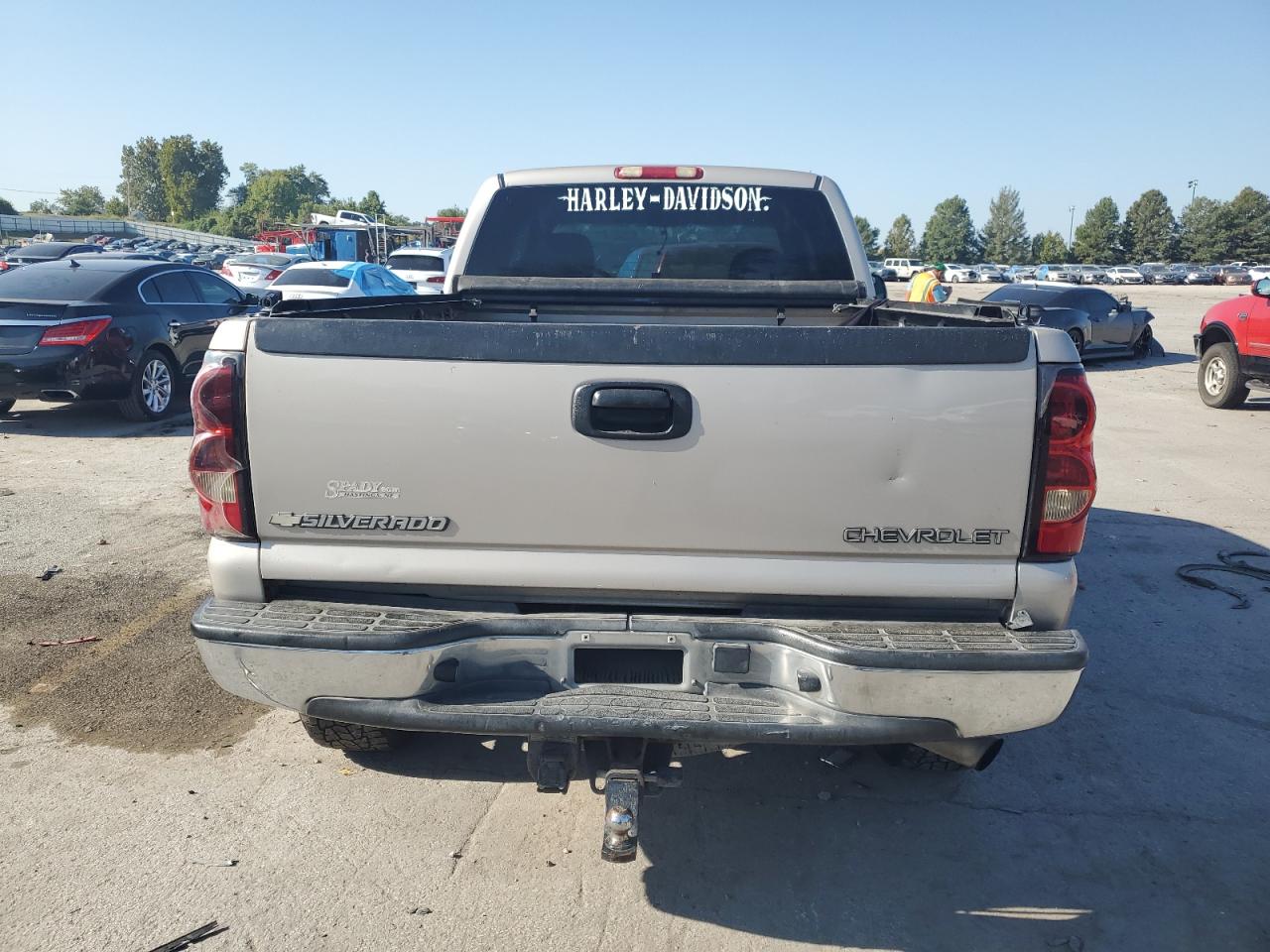 2005 Chevrolet Silverado C2500 Heavy Duty VIN: 1GCHC29U05E182448 Lot: 84376205