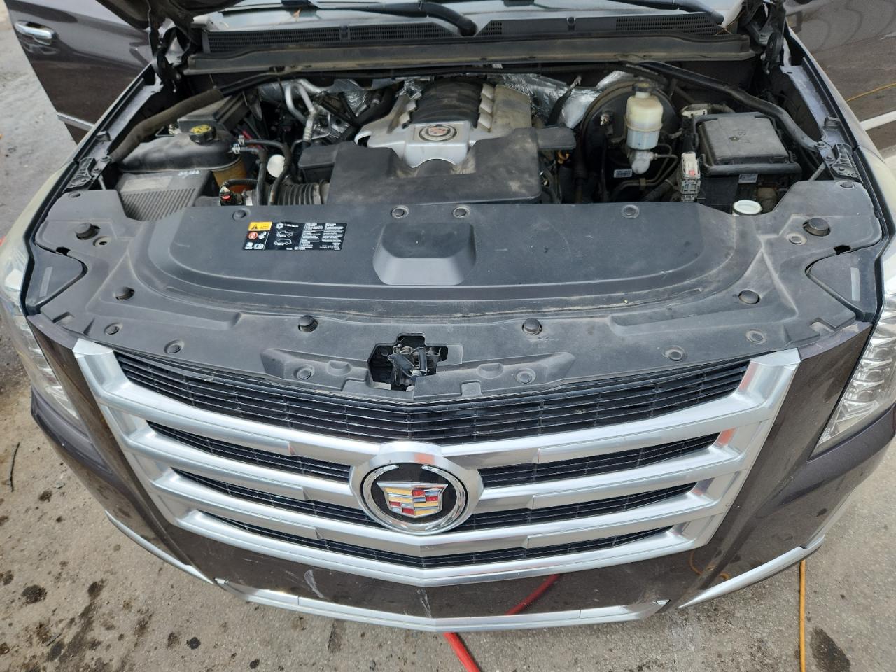 2015 Cadillac Escalade Esv Luxury VIN: 1GYS3HKJ4FR277575 Lot: 70989265