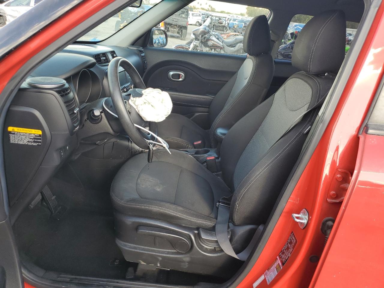 2017 Kia Soul + VIN: KNDJP3A59H7460952 Lot: 86121315