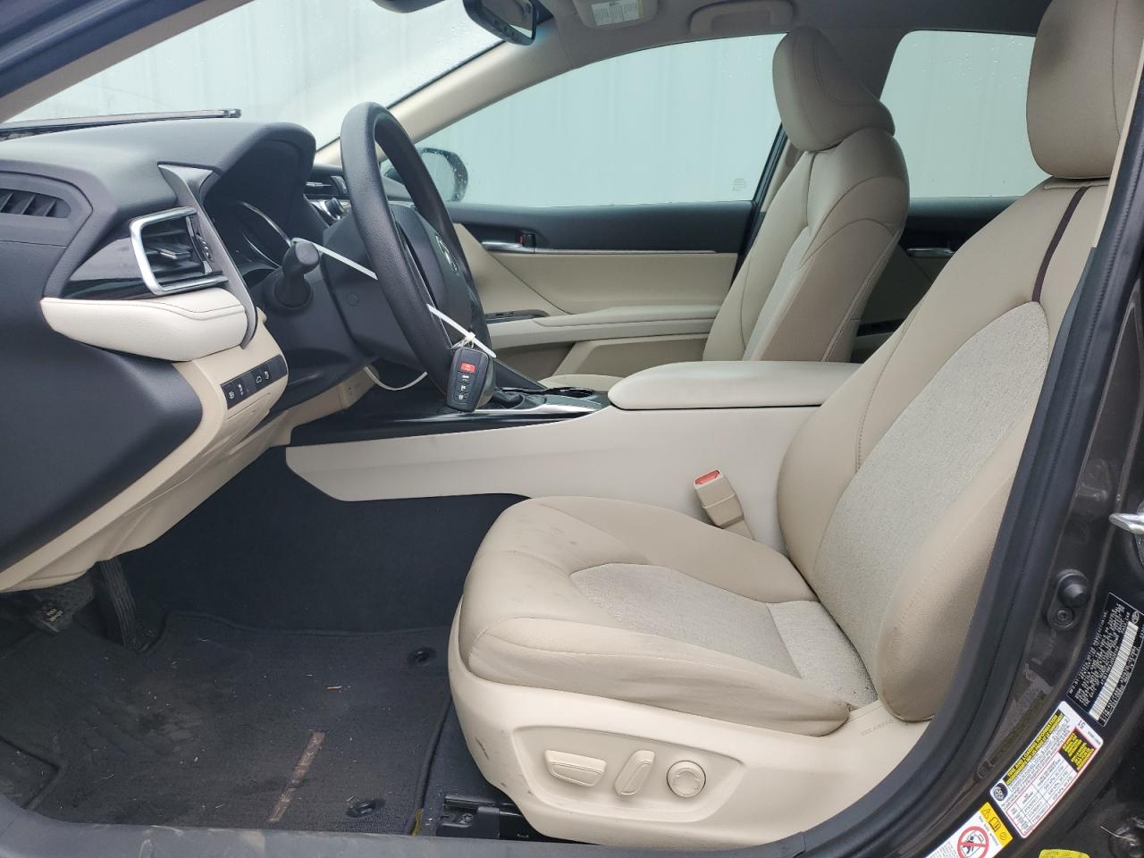 2018 Toyota Camry L VIN: 4T1B11HK4JU539194 Lot: 84551725