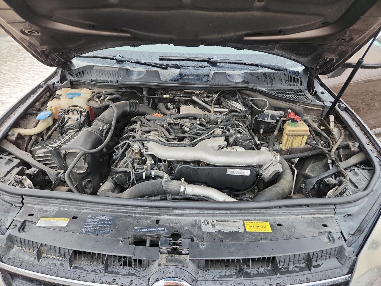 2011 Volkswagen Touareg V6 Tdi VIN: WVGFK9BP7BD001558 Lot: 84272315