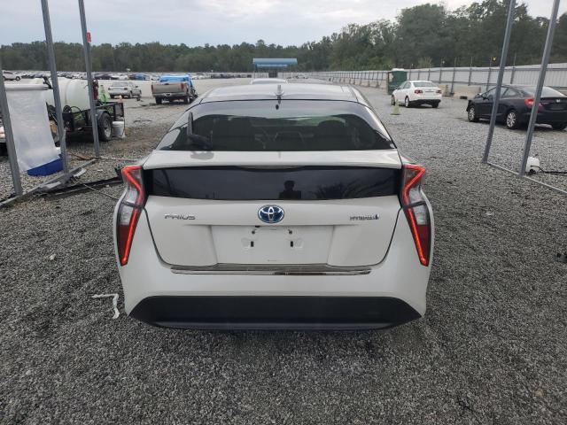 TOYOTA PRIUS 2017 Белы