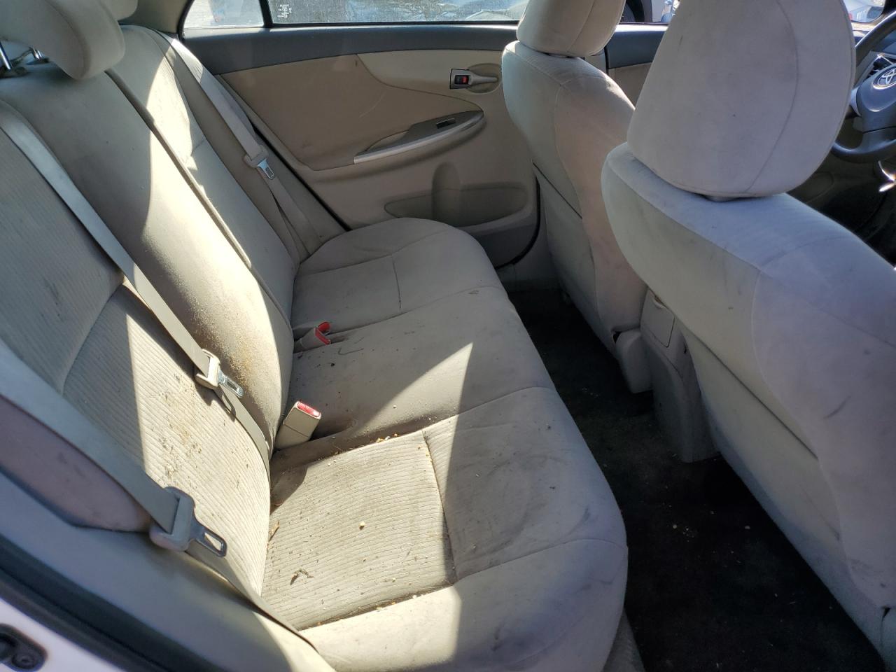 2010 Toyota Corolla Base VIN: JTDBU4EE6A9110993 Lot: 82160855