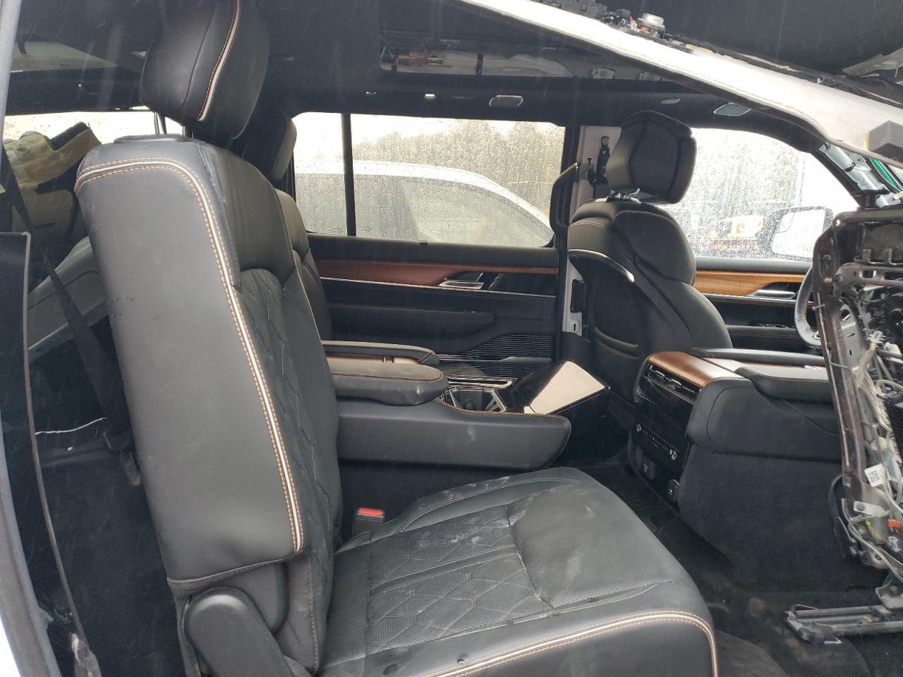 2022 Jeep Grand Wagoneer Series Iii VIN: 1C4SJVGJ6NS149171 Lot: 83993105